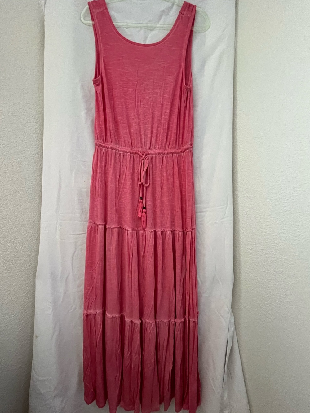 Knox Rose Coral-Pink Tiered Sleeveless Maxi Dress